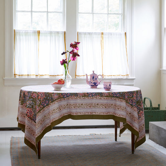 Printed Tablecloths – Multicolor Floral