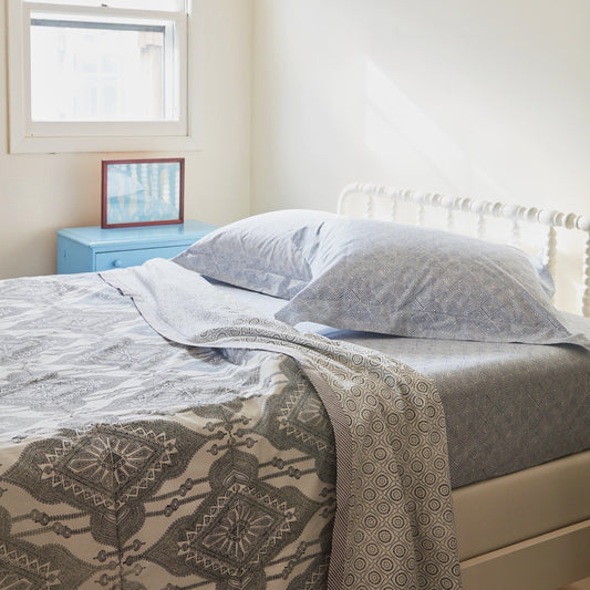 Bulbul White & Navy Sheets & Cases