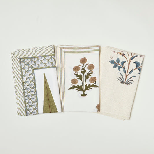 Printed Tablecloth – Open Floral Greens